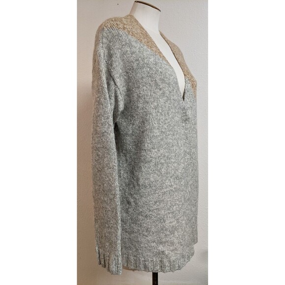 Women's Cabi # 3886 Tilt Cardigan Snap Front Diagonal Color Block Size Small - Picture 6 of 12